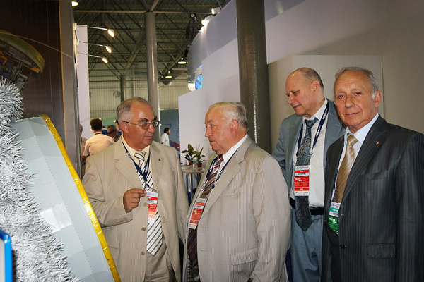 НИИП на МАКС-2011 